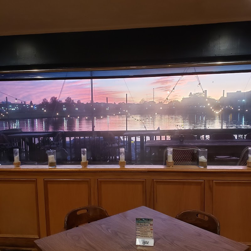 Kenosha Yacht Club Bar and Grille