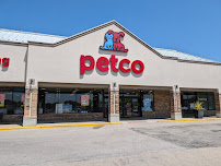 Petco - Photo 2 - Car repair in Wheaton, IL, Naperville
