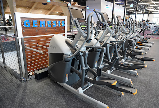 Gym «Genesis Health Clubs - Overland Park», reviews and photos, 6700 W 110th St, Overland Park, KS 66211, USA