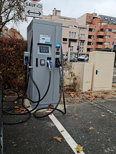 Station de recharge pour véhicules électriques à Épernay