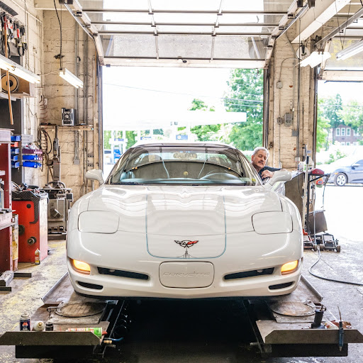 Auto Repair Shop «Autobahn Car Repair», reviews and photos, 2034 Saw Mill River Rd, Yorktown Heights, NY 10598, USA