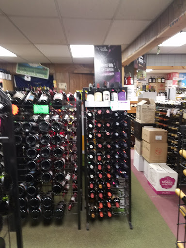 Wine Store «Evans Discount Liquor & Wines», reviews and photos, 1013 E Fairmount Ave, Jamestown, NY 14701, USA