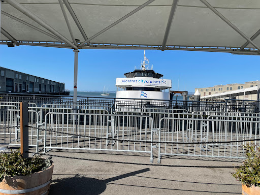 Pier 33
