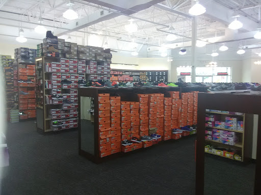 Shoe Store «Shoe Dept.», reviews and photos, 7201 SE 29th St #201, Midwest City, OK 73110, USA