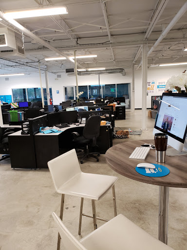 Used Car Dealer «Carvana Atlanta», reviews and photos, 1026 Marietta St NW, Atlanta, GA 30318, USA