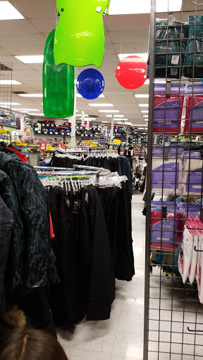 Sporting Goods Store «Big 5 Sporting Goods», reviews and photos, 7111 Eastern Ave, Bell Gardens, CA 90201, USA