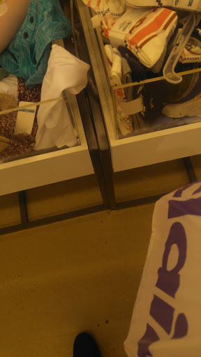 Clothing Store «Old Navy», reviews and photos, 90 Pleasant Valley St, Methuen, MA 01844, USA