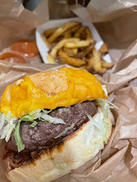 Photo n°41 de O.B.U Organisation Des Burgers Unis à Paris ()