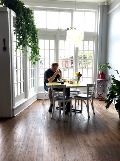 Restaurant «The Magnolia Cafe of Palatka LLC», reviews and photos, 705 St Johns Ave, Palatka, FL 32177, USA