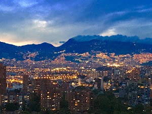 Edificio los parra - photo 1