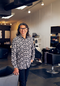 Luxe and Local Salon Emporium - Photo 2 - Car repair in Riverside, CA, Riverside