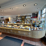 Photo n°1 de l'avis de Tobias.i fait le 18/03/2023 à 08:24 sur le  Konditorei-Restaurant Cafe Neuer am See à Prien am Chiemsee