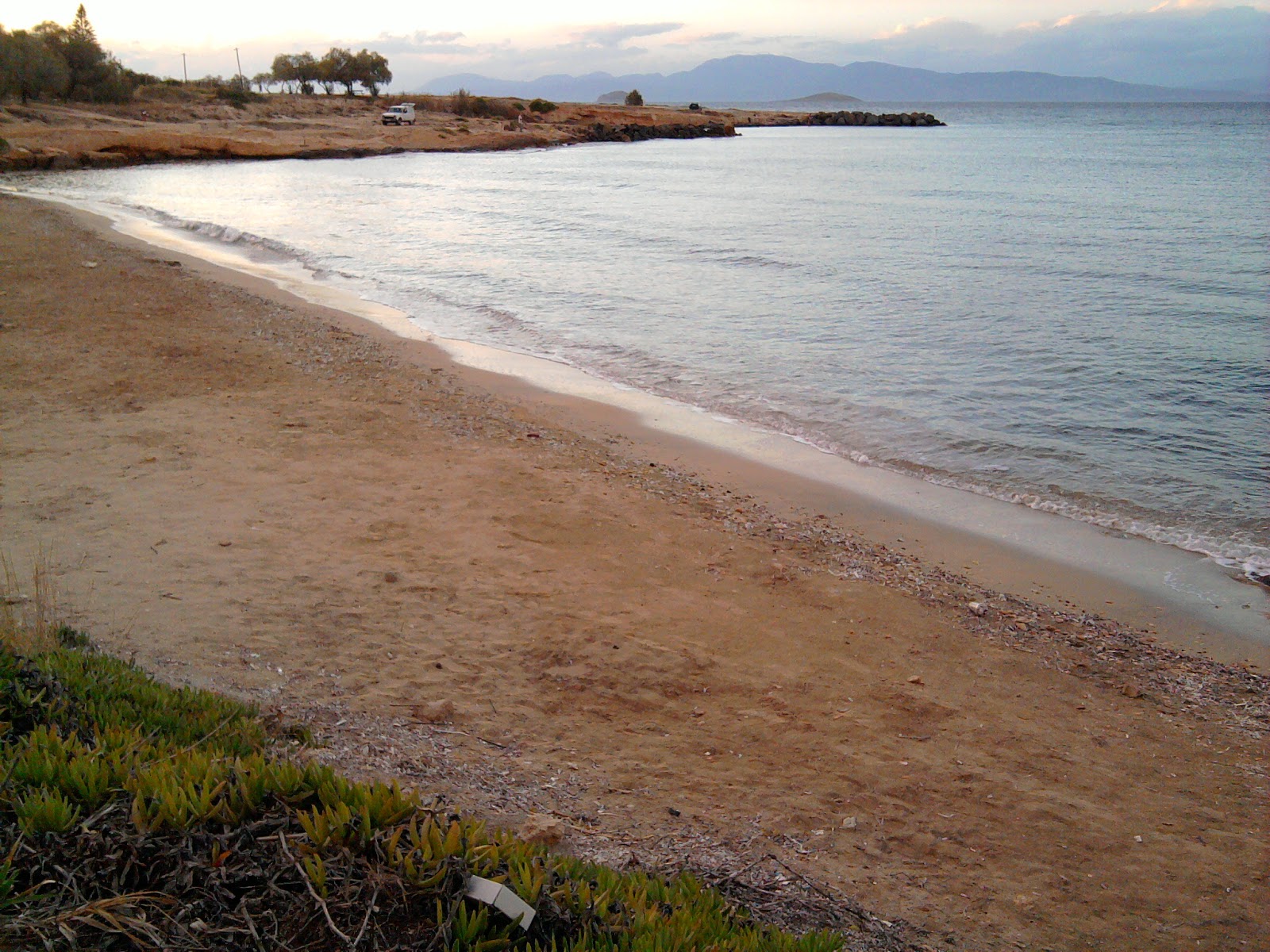 Fotografie cu Zenobia Beach cu mic golf