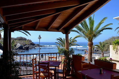 Restaurante Charco Del Conde (Casa Ciro) - Av. Marítima Charco de Conde, 38870 Valle Gran Rey, Santa Cruz de Tenerife, Spain