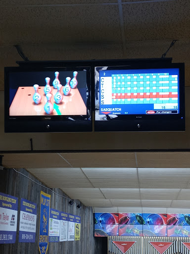 Bowling Alley «Cedar Lanes», reviews and photos, 270 S Cedar St, Imlay City, MI 48444, USA