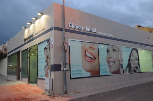 Clinica Dental Manuel Cara en La Mojonera, Almería