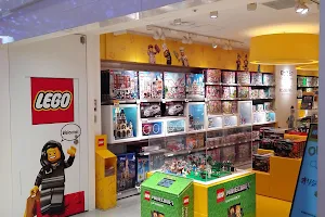 LEGO Store Tokyo Station image