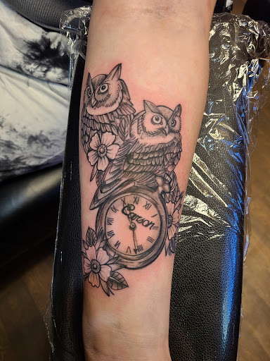 Explore sibling tattoo ideas for 5, creative tattoo ideas in Cumberland, available at Queen City Ink