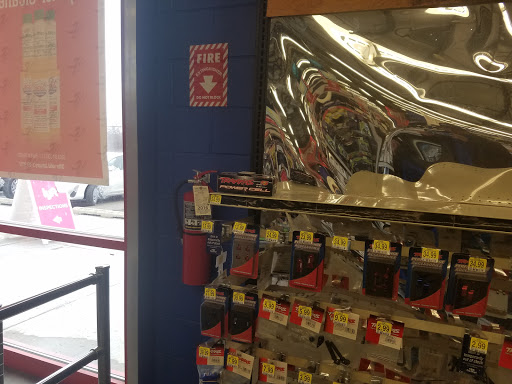 Auto Parts Store «Pep Boys Auto Parts & Service», reviews and photos, 851 E Roosevelt Rd, Lombard, IL 60148, USA