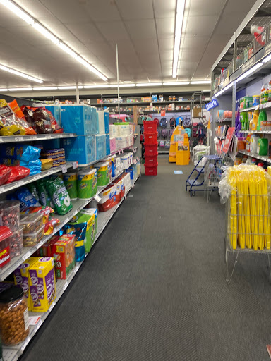 Office Supply Store «Staples», reviews and photos, 24-41 31st St, Astoria, NY 11102, USA