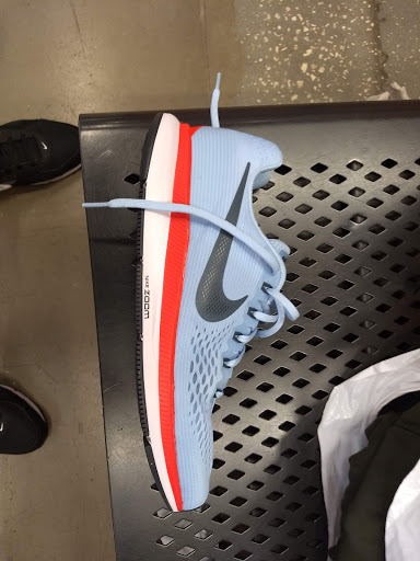 Sporting Goods Store «Nike Factory Store», reviews and photos, 15609 FL-535, Orlando, FL 32821, USA