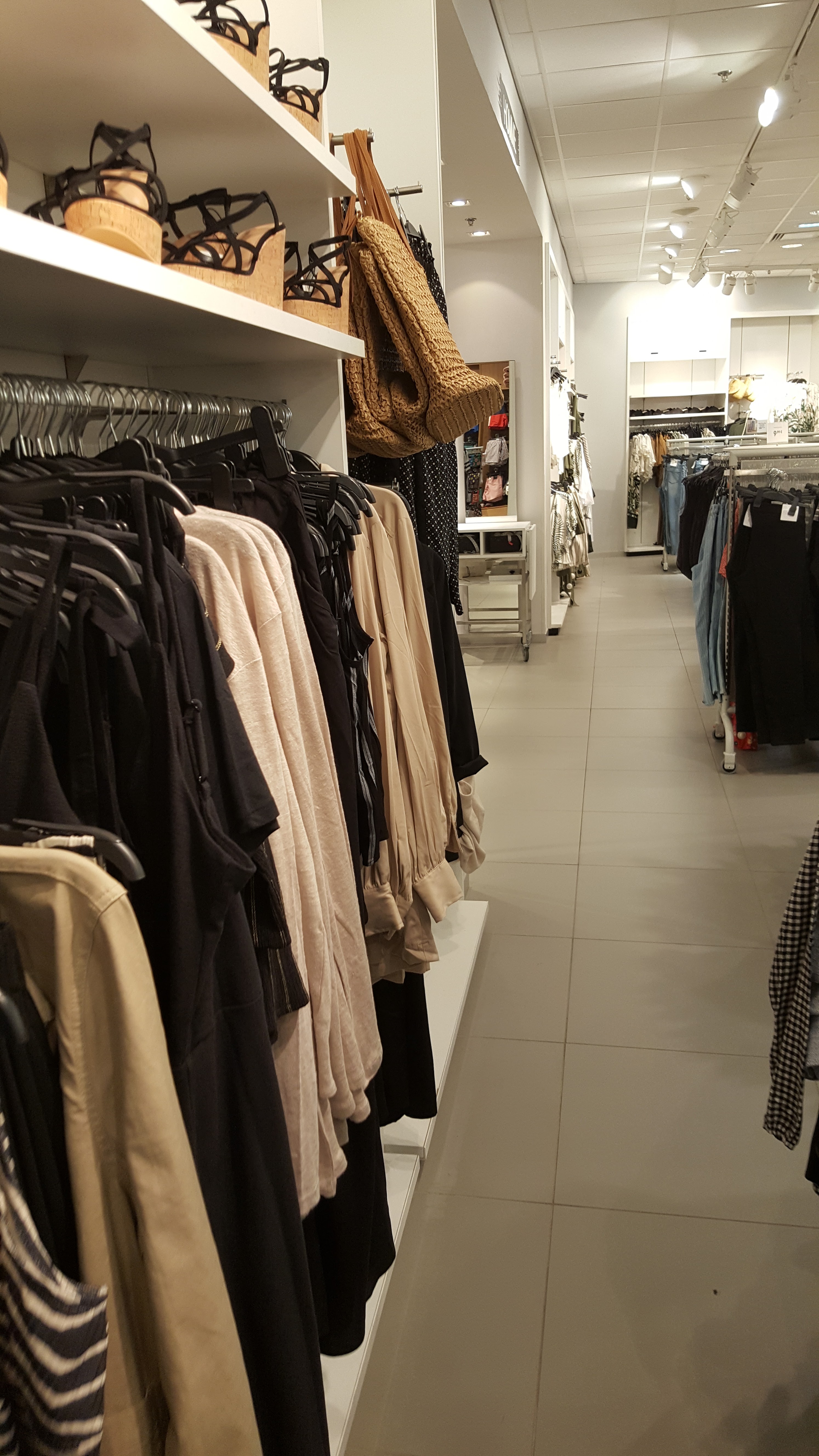 Photo n° 17 de l'avis de Sarowar.o fait le 20/05/2019 à 18:50
