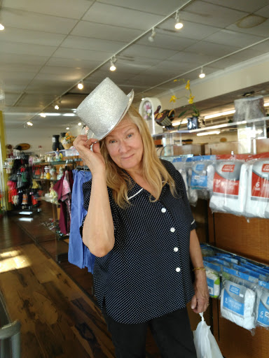 Thrift Store «Ohio Discount Thrift Store Inc», reviews and photos, 1739 Brittain Rd, Akron, OH 44310, USA