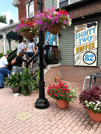 Coffee Shop «Eighty-Two Cafe», reviews and photos, 82 Steinwehr Ave, Gettysburg, PA 17325, USA