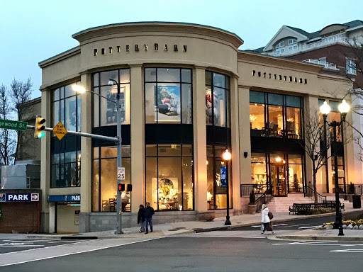 Pottery Barn, 2700 Clarendon Blvd r100, Arlington, VA 22201, USA, 