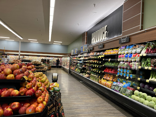 Grocery Store «Safeway», reviews and photos, 1115 Vine St, Healdsburg, CA 95448, USA