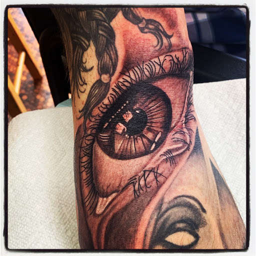 Tattoo Shop «Tried and True Tattoo», reviews and photos, 2289 Peachtree Rd, Atlanta, GA 30309, USA