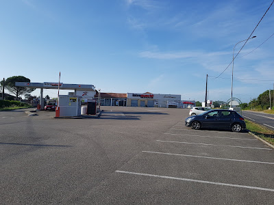 Intermarché station-service Castillonnes à Castillonnès