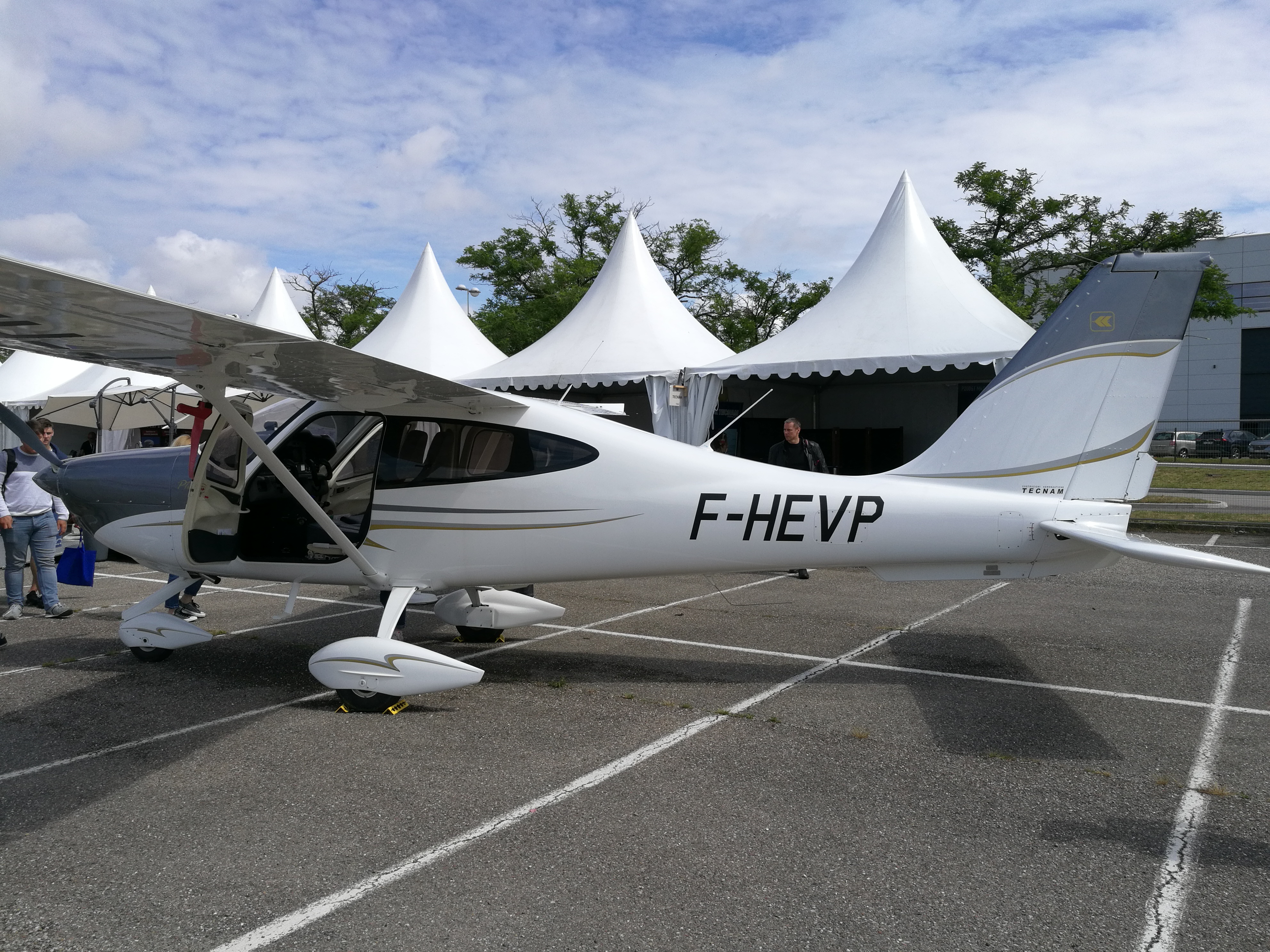 Photo n° 9 de l'avis de Frenchnraughmoobthoj.h fait le 17/06/2019 à 17:01