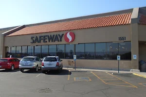 Safeway image