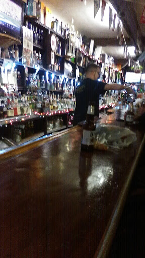 Liquor Store «Rite Liquors», reviews and photos, 1649 W Division St, Chicago, IL 60622, USA