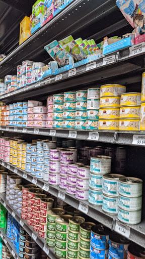 Pet Store «Hollywood Feed - Collierville, TN - Collierville», reviews and photos, 3615 S Houston Levee Rd, Collierville, TN 38017, USA