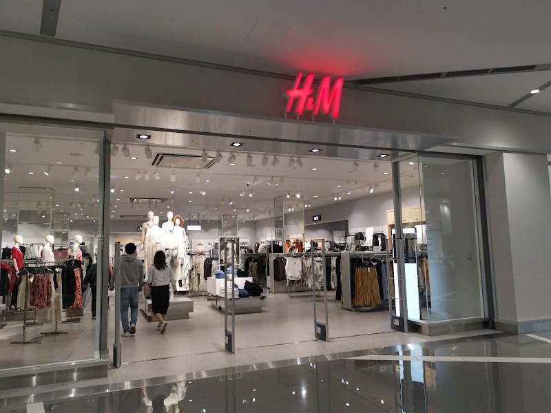 H&M イオンモール松本店