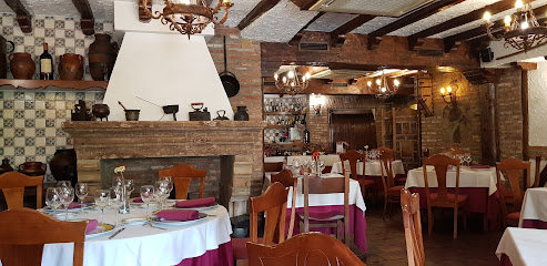 Restaurante - El Lagar de Nemesio - Hotel Rural - C. Mayor Baja, 32, 28540 Perales de Tajuña, Madrid, Spain