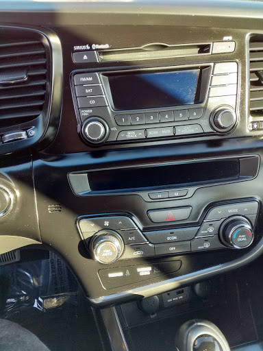 Kia Dealer «Power Kia», reviews and photos, 3705 Market St NE, Salem, OR 97301, USA