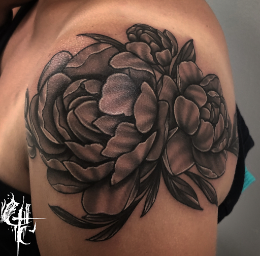 Tattoo Shop «Underworld Tattoo Company», reviews and photos, 282 Main St #101, Salem, NH 03079, USA