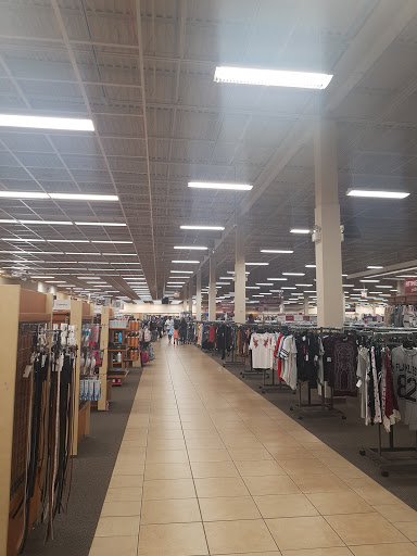 Clothing Store «Burlington Coat Factory», reviews and photos, 1300 N Larkin Ave, Joliet, IL 60435, USA