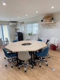 株式会社YKC