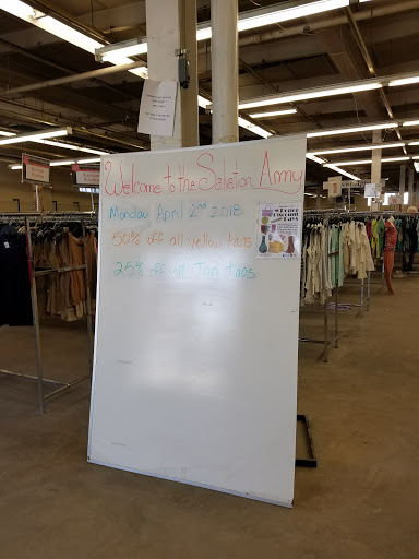 Thrift Store «The Salvation Army Family Store & Donation Center», reviews and photos