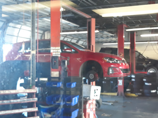 Tire Shop «Firestone Complete Auto Care», reviews and photos, 303 301 Blvd W, Bradenton, FL 34205, USA