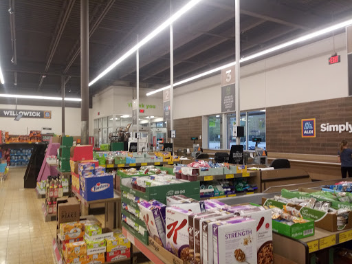 Supermarket «ALDI», reviews and photos, 30960 Lakeshore Blvd, Willowick, OH 44095, USA