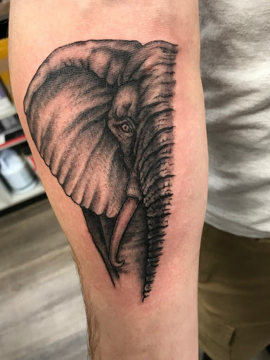 Tattoo Shop «Ancient Art Tattoo Studio», reviews and photos, 2601 W Mercury Blvd, Hampton, VA 23666, USA