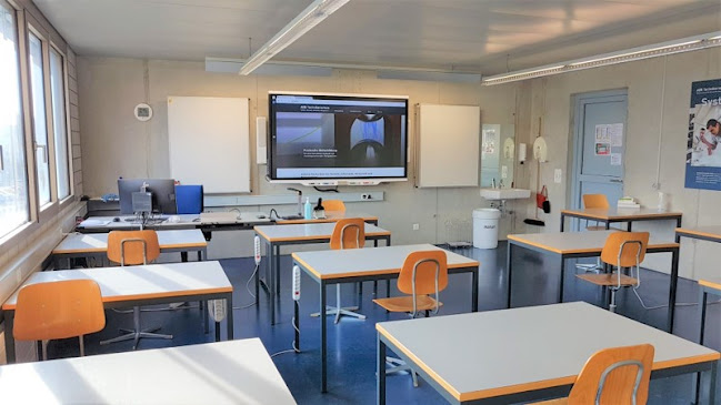 Rezensionen über ABB Technikerschule Sursee in Sursee - Schule