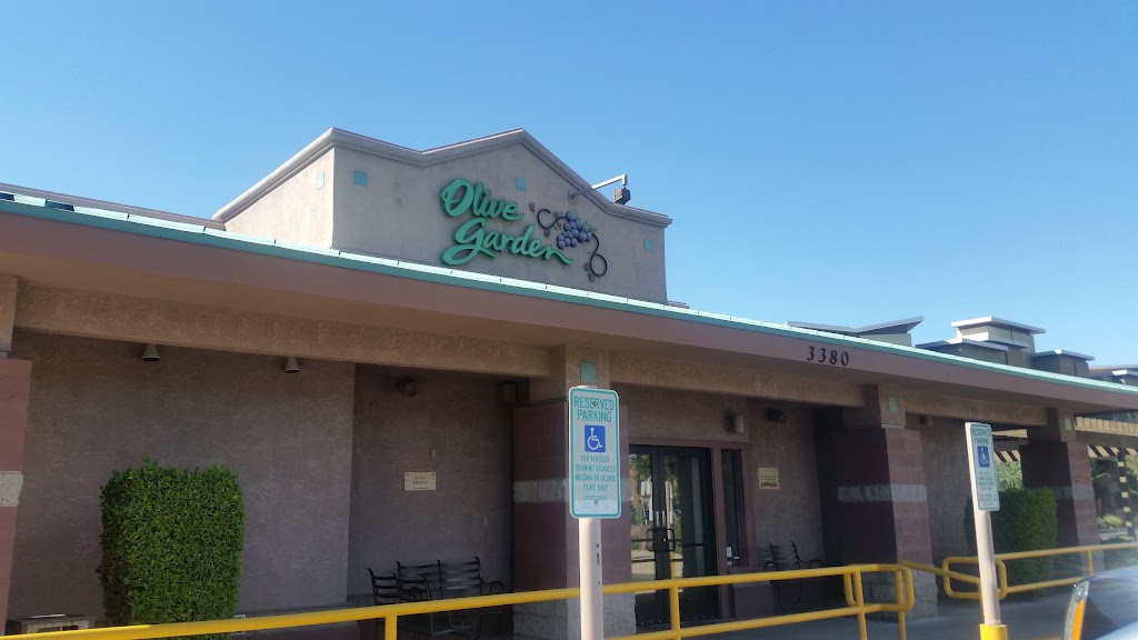 Olive Garden Italian Restaurant 85251