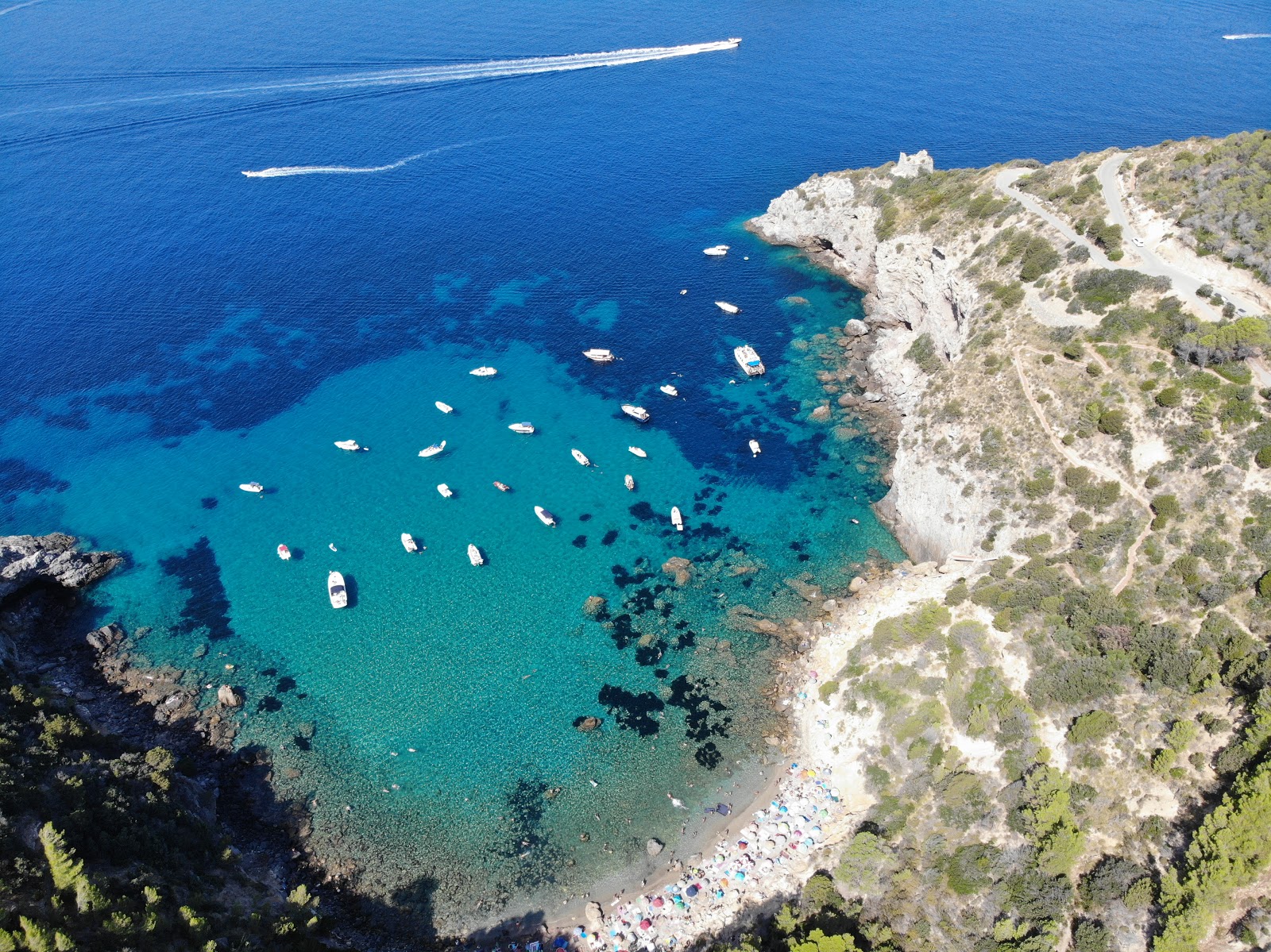 Cala del Gesso'in fotoğrafı ve güzel manzarası