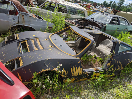 Salvage Yard «EZ Pull & Save Auto Parts», reviews and photos, 2401 Summer Valley Rd, New Ringgold, PA 17960, USA